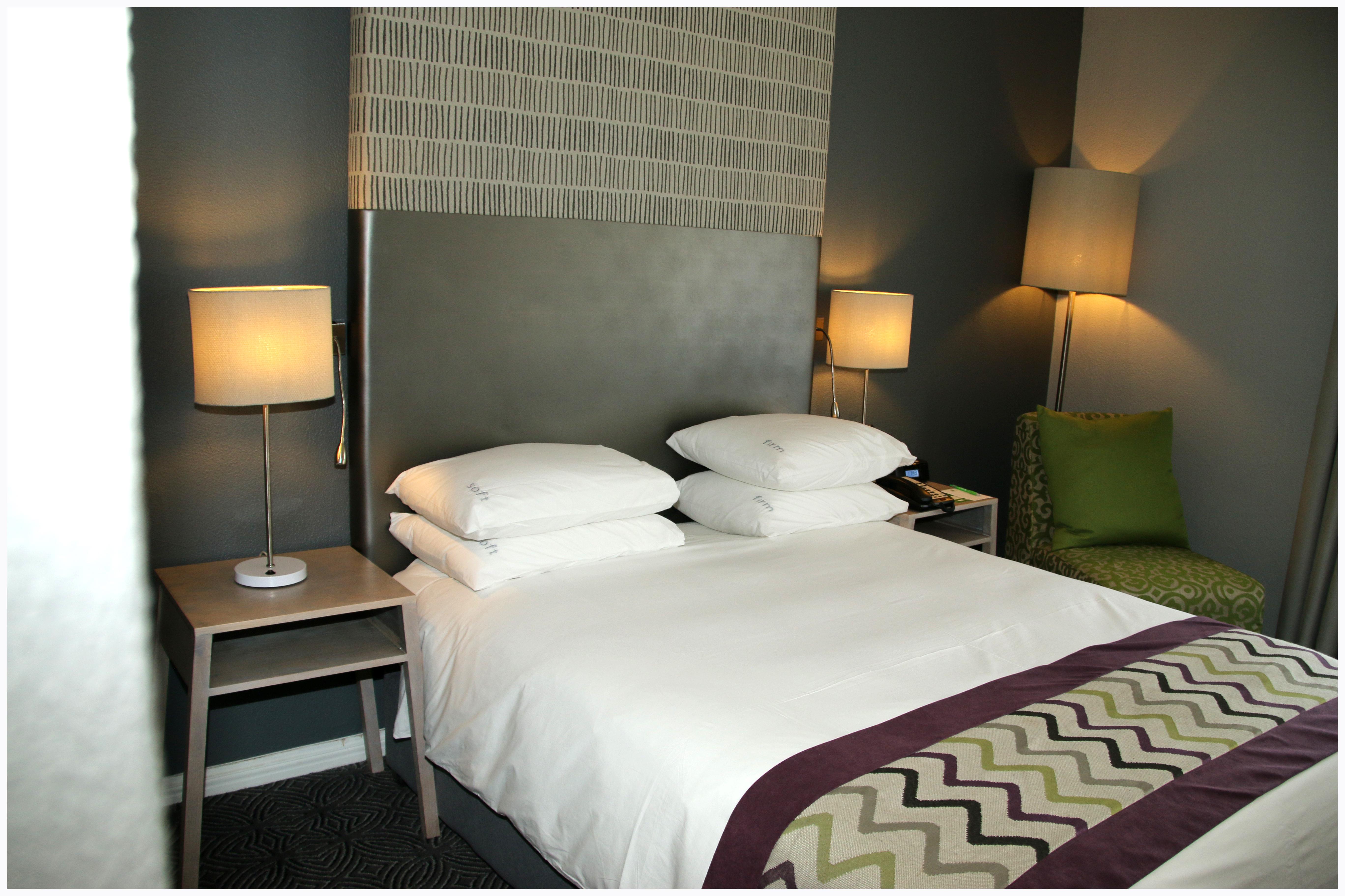 Holiday Inn Johannesburg Airport By Ihg Kempton Park Exterior photo
