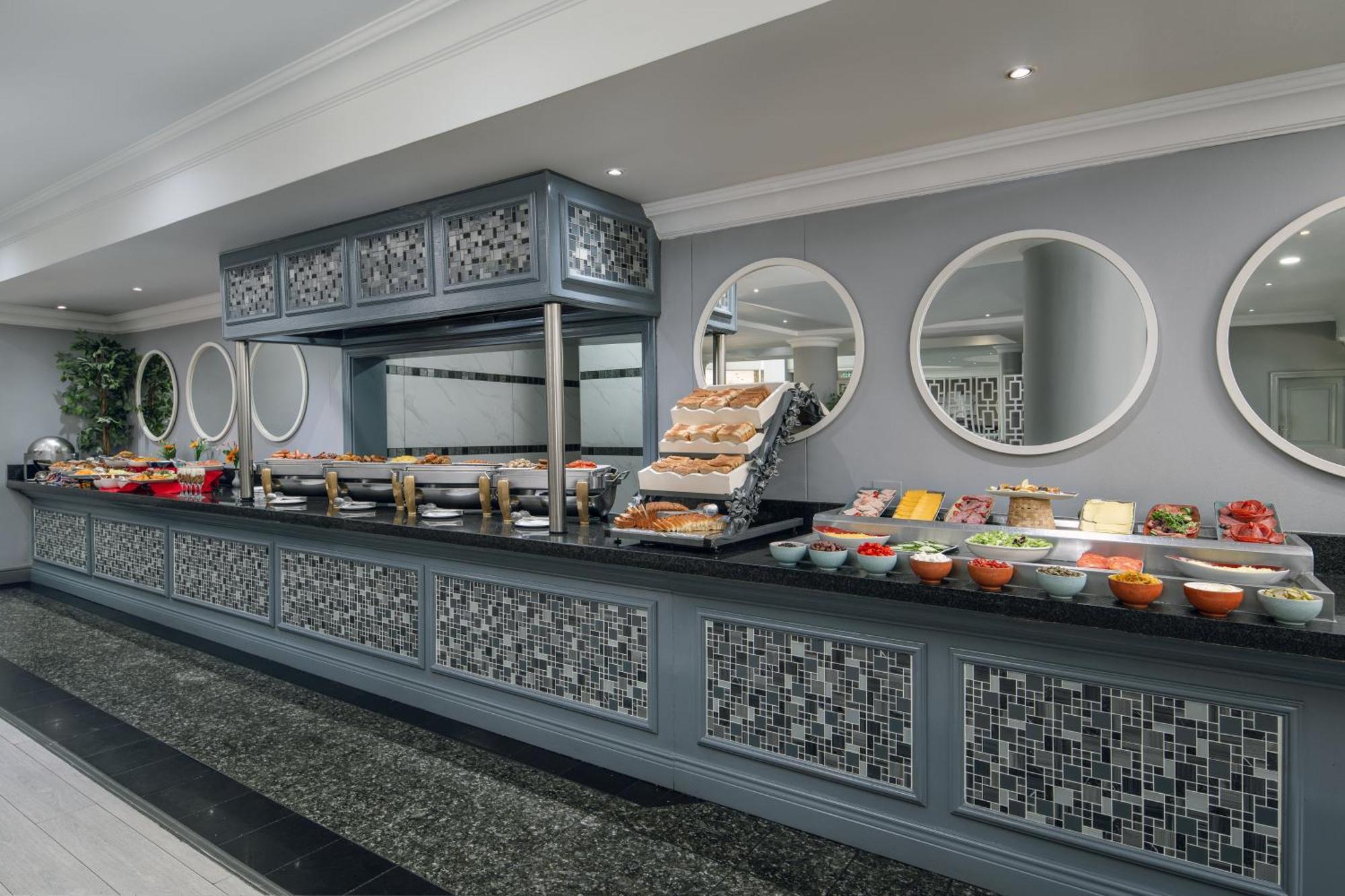 Holiday Inn Johannesburg Airport By Ihg Kempton Park Exterior photo