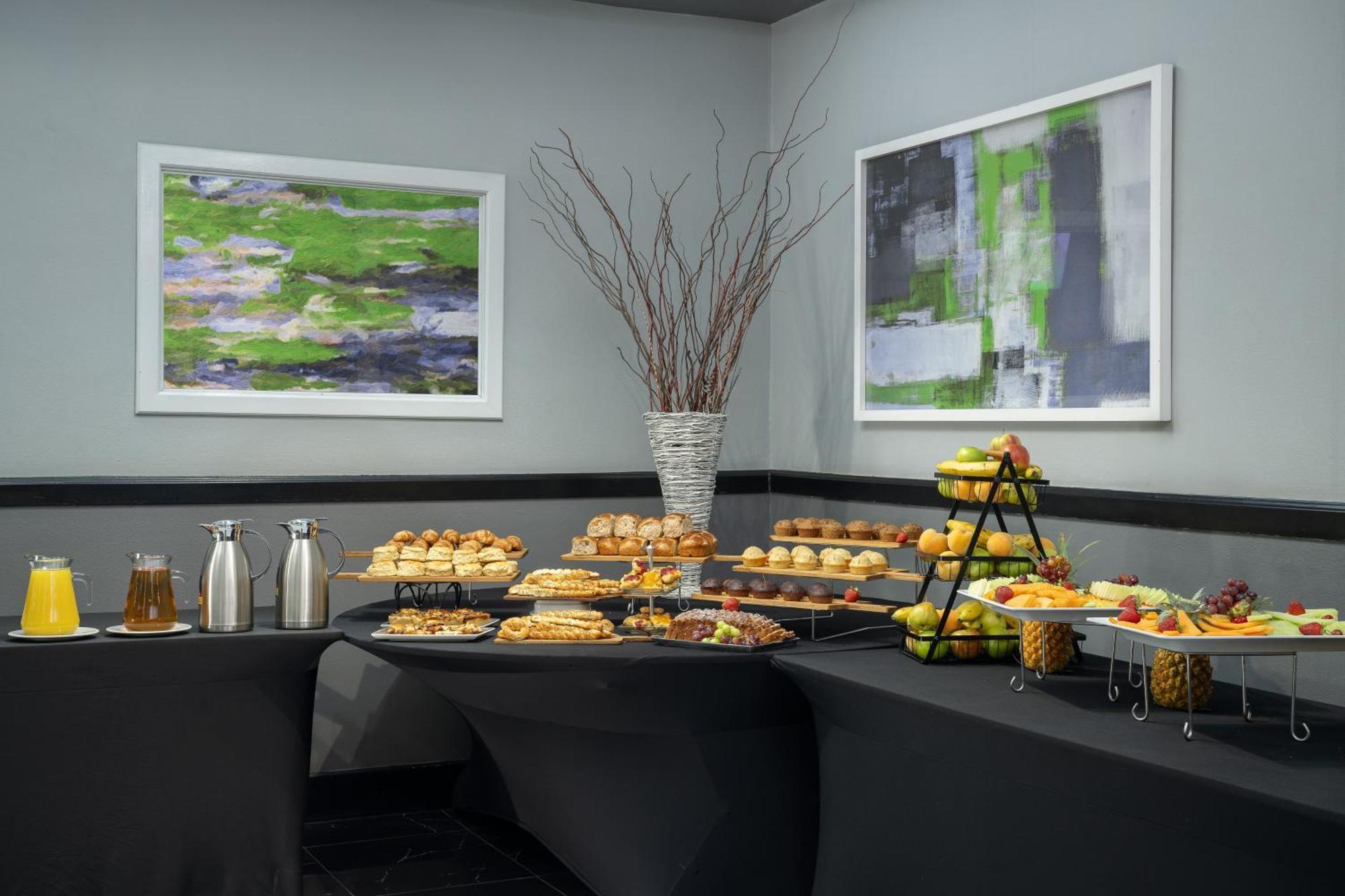 Holiday Inn Johannesburg Airport By Ihg Kempton Park Exterior photo
